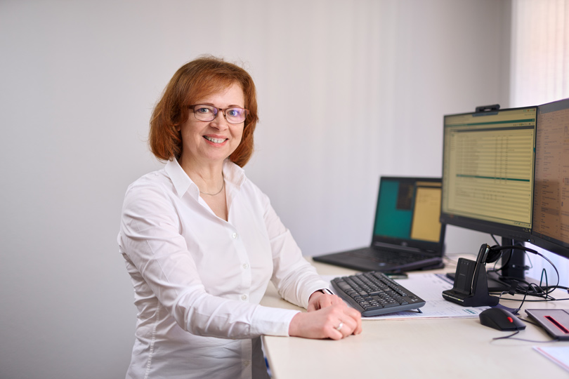 Eugenia Simmelbauer ist seit 25 Jahren als Kundenbetreuerin bei der TTG Daten- und Bürosysteme GmbH in Thüringen.